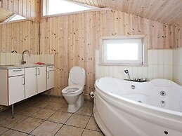 8 Person Holiday Home in Thisted-by Traum