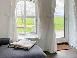 Fairytale Holiday Home in Aabenraa near Sea