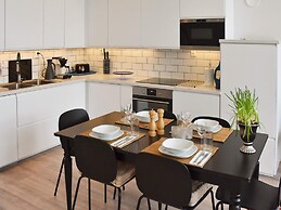 10 Person Holiday Home in Brattvag