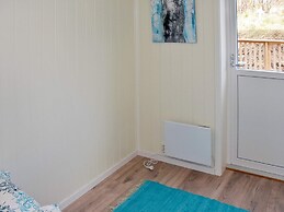 10 Person Holiday Home in Brattvag