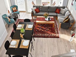 10 Person Holiday Home in Brattvag