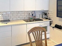 10 Person Holiday Home in Brattvag