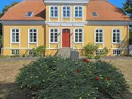 Vintage Holiday Home in Syddanmark With Private Whirlpool