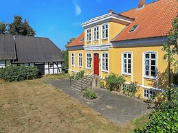 Vintage Holiday Home in Syddanmark With Private Whirlpool