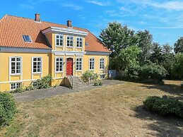 Vintage Holiday Home in Syddanmark With Private Whirlpool