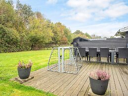 8 Person Holiday Home in Ansager-by Traum