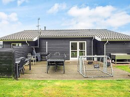 8 Person Holiday Home in Ansager-by Traum