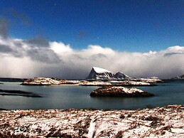 5 Person Holiday Home in Straumsbukta-by Traum