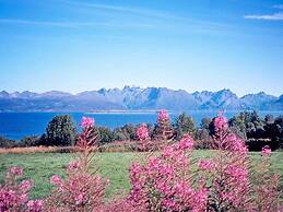 6 Person Holiday Home in Alsvag-by Traum