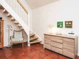 6 Person Holiday Home in Blavand