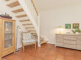 6 Person Holiday Home in Blavand