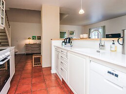 6 Person Holiday Home in Blavand