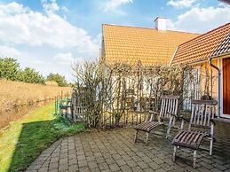 6 Person Holiday Home in Blavand