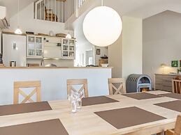 6 Person Holiday Home in Blavand