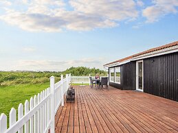 6 Person Holiday Home in Ringkobing-by Traum