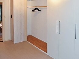 8 Person Holiday Home in Sæbø