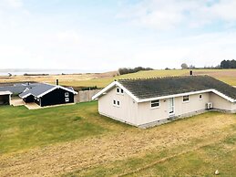 9 Person Holiday Home in Millinge-by Traum