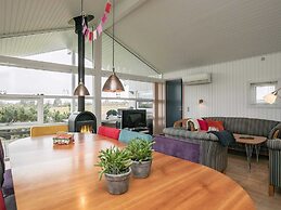 9 Person Holiday Home in Millinge-by Traum