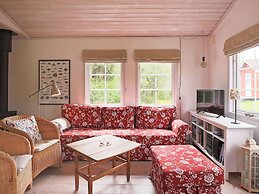 6 Person Holiday Home in Dronningmolle-by Traum