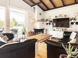 Spacious Holiday Home in Væggerløse near Sea