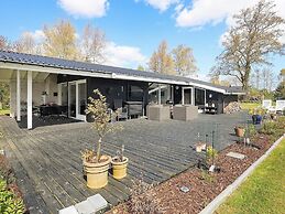 Spacious Holiday Home in Væggerløse near Sea
