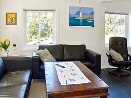 5 Person Holiday Home in Oksvoll