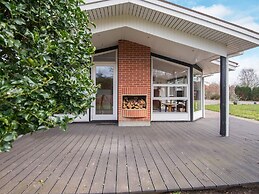 6 Person Holiday Home in Silkeborg-by Traum
