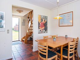 Cozy Holiday Home in Jutland near Sea