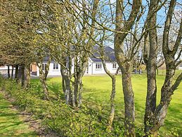 Adorable Holiday Home in Fur near Sea