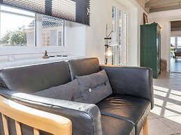 Adorable Holiday Home in Fur near Sea