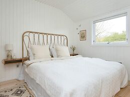 6 Person Holiday Home in Struer-by Traum