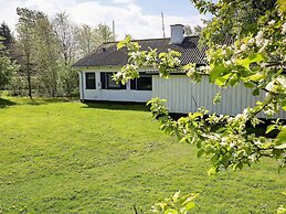 Refreshing Holiday Home in Spøttrup near Sea