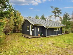 8 Person Holiday Home in Grenaa-by Traum