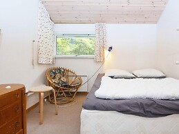 8 Person Holiday Home in Grenaa-by Traum