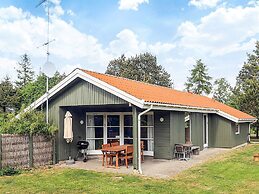 8 Person Holiday Home in Vaeggerlose-by Traum