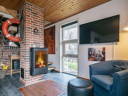 6 Person Holiday Home in Hesselager-by Traum