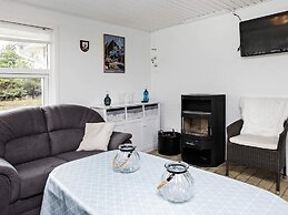 6 Person Holiday Home in Jerup-by Traum