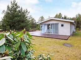 6 Person Holiday Home in Jerup-by Traum