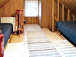 6 Person Holiday Home in Vara