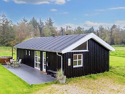 6 Person Holiday Home in Oster Assels-by Traum