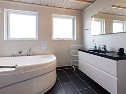 6 Person Holiday Home in Hirtshals-by Traum