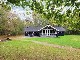 9 Person Holiday Home in Vaeggerlose-by Traum