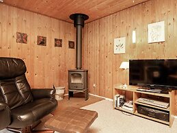 Spacious Holiday Home In Struer near Ocean
