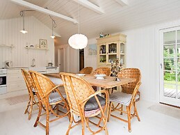 6 Person Holiday Home in Gilleleje