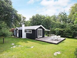 6 Person Holiday Home in Gilleleje