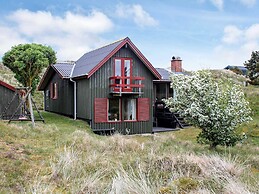 Cozy Holiday Home in Fanø near Sea