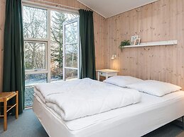 8 Person Holiday Home in Borkop