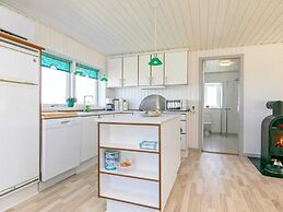 6 Person Holiday Home in Lokken-by Traum