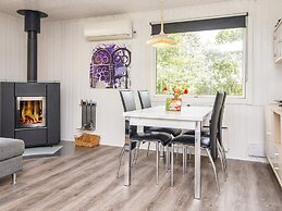 6 Person Holiday Home in Kolind-by Traum