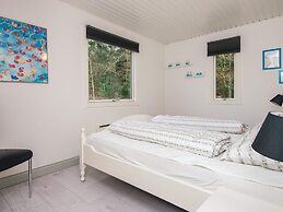 6 Person Holiday Home in Kolind-by Traum